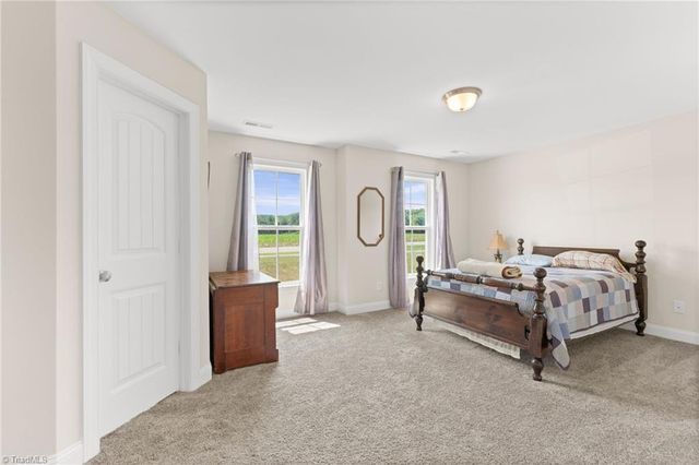 1523 Chickasha Drive, Pfafftown, NC 27040
