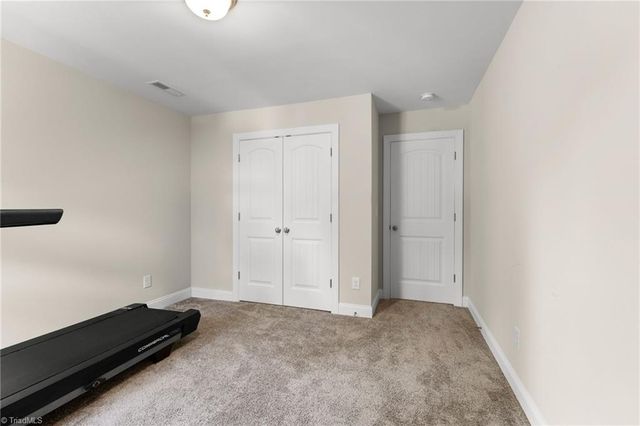 1523 Chickasha Drive, Pfafftown, NC 27040