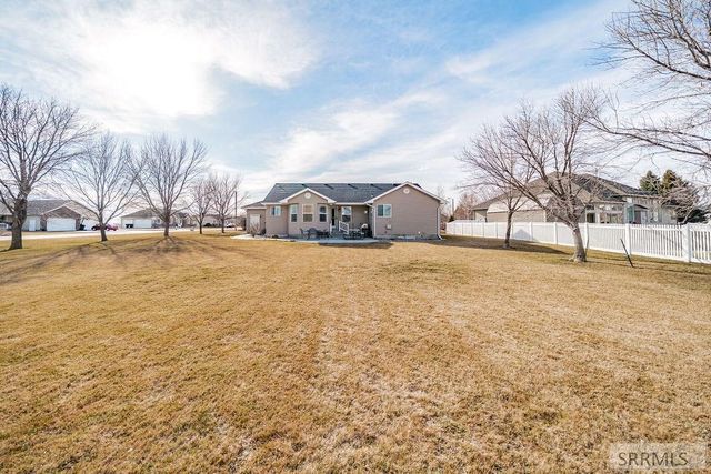 965 October Cove, Shelley, ID 83274