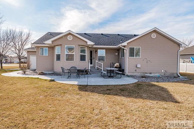 965 October Cove, Shelley, ID 83274