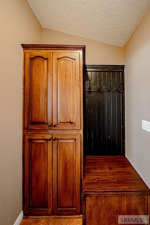 Image 21 of property listing at 965 October Cove, Shelley, ID 83274