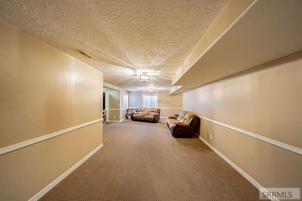 Image 41 of property listing at 965 October Cove, Shelley, ID 83274