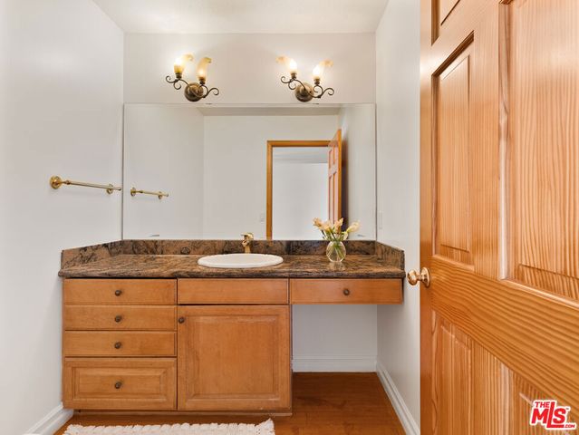 22780 Macfarlane Drive, Woodland Hills, CA 91364