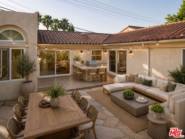 22780 Macfarlane Drive, Woodland Hills, CA 91364