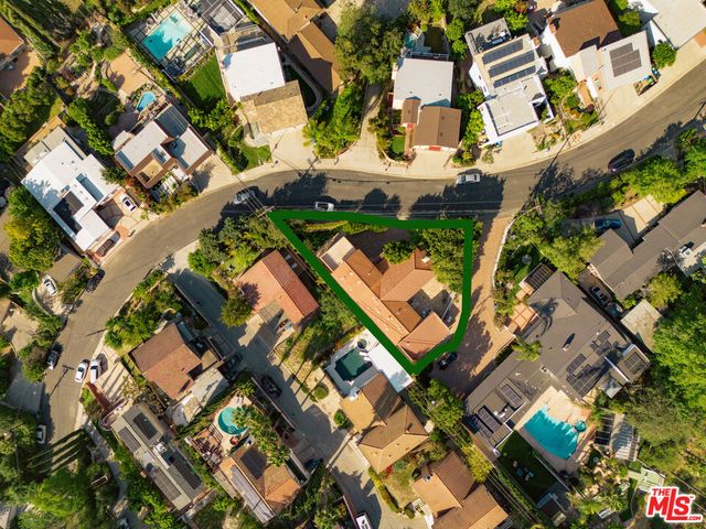 22780 Macfarlane Drive, Woodland Hills, CA 91364