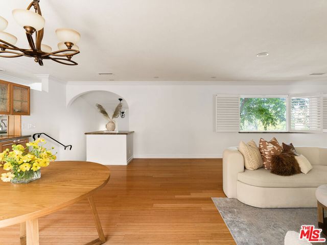 22780 Macfarlane Drive, Woodland Hills, CA 91364