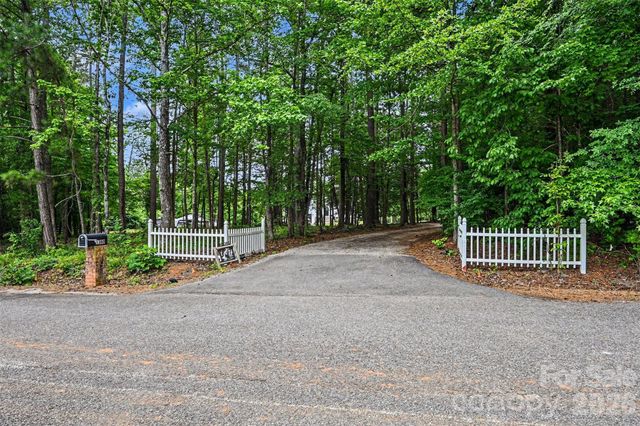 1380 Saddle Drive, York, SC 29745