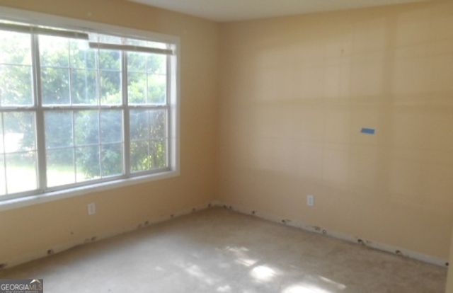 429 Rosewood Circle, Jonesboro, GA 30238