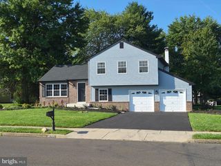 1437 SCARLET OAK RD, Yardley, PA 19067