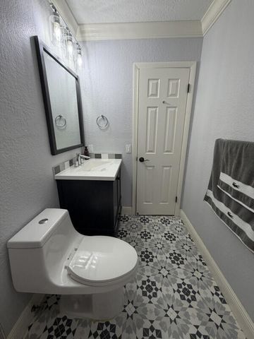 16820 NW 80th Court, Hialeah, FL 33016
