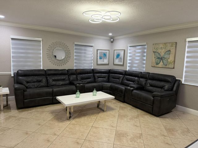 16820 NW 80th Court, Hialeah, FL 33016