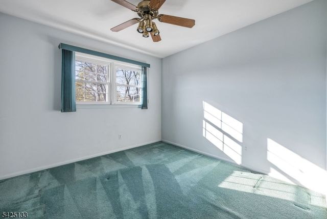 109 Dogwood Ct, Westwood Boro, NJ 07675