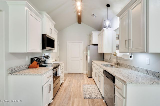 141 Grande Rue, Church Point, LA 70525