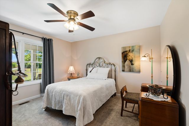 332 John Shaw Rd, Lewisburg, TN 37091