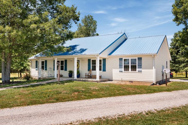 332 John Shaw Rd, Lewisburg, TN 37091