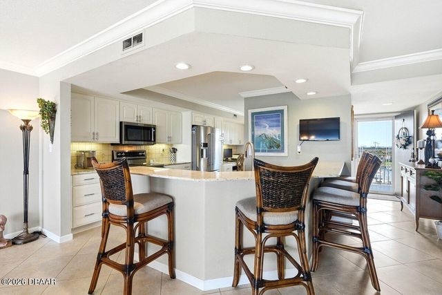552 Marina Point Drive, Daytona Beach, FL 32114