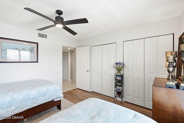 552 Marina Point Drive, Daytona Beach, FL 32114