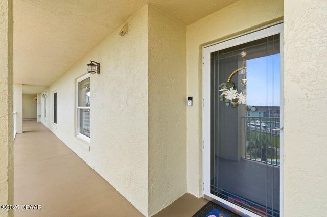 552 Marina Point Drive, Daytona Beach, FL 32114