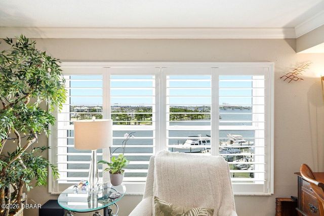 552 Marina Point Drive, Daytona Beach, FL 32114