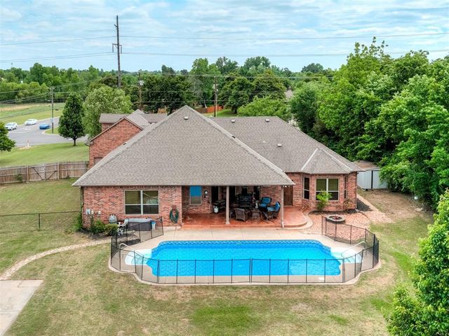 13991 NE 10th Street, Choctaw, OK 73020