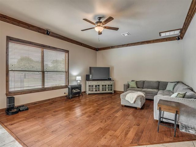 13991 NE 10th Street, Choctaw, OK 73020