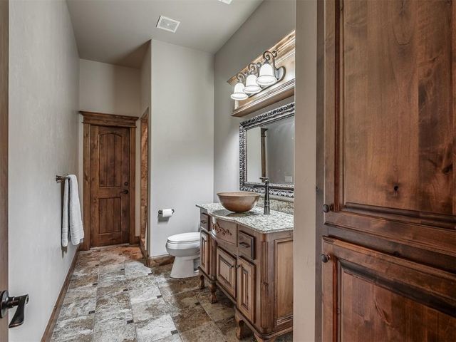 13991 NE 10th Street, Choctaw, OK 73020