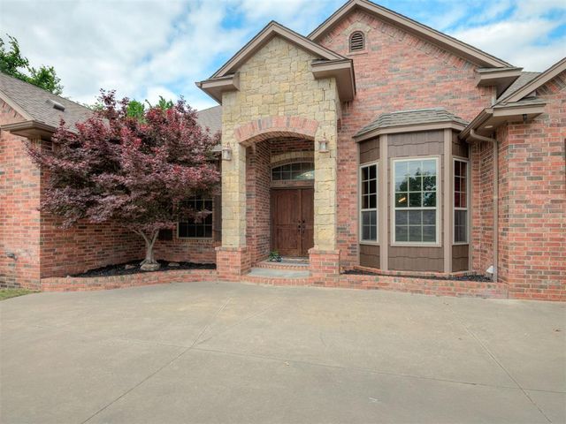 13991 NE 10th Street, Choctaw, OK 73020
