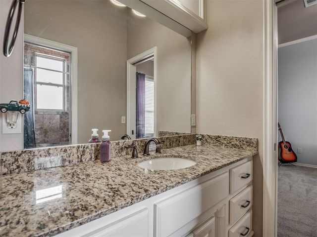 13991 NE 10th Street, Choctaw, OK 73020