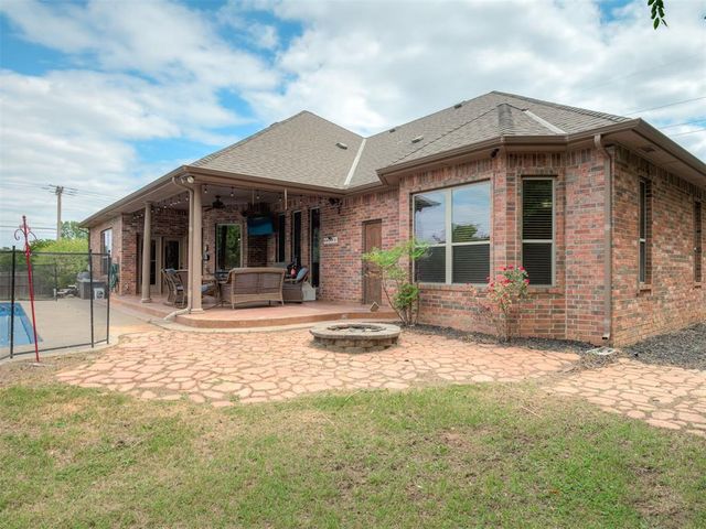 13991 NE 10th Street, Choctaw, OK 73020
