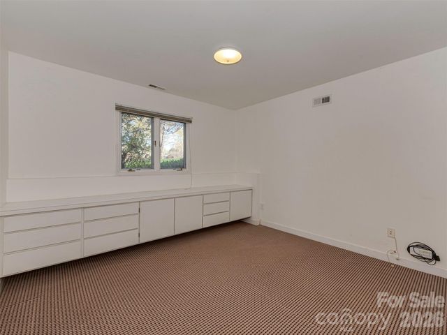 7244 Terrace Drive, Charlotte, NC 28211