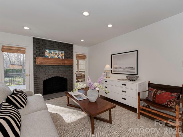 7244 Terrace Drive, Charlotte, NC 28211