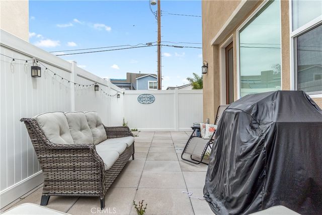1340 Plaza Del Amo, Torrance, CA 90501