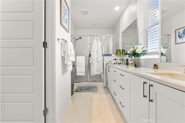 1340 Plaza Del Amo, Torrance, CA 90501