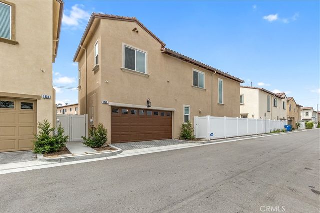 1340 Plaza Del Amo, Torrance, CA 90501