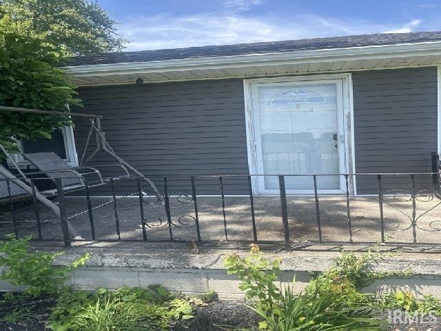 46 E 150 S Street, Princeton, IN 47670
