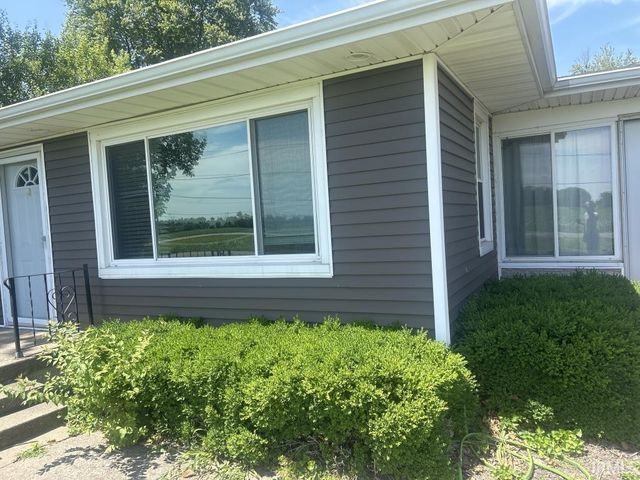 46 E 150 S Street, Princeton, IN 47670