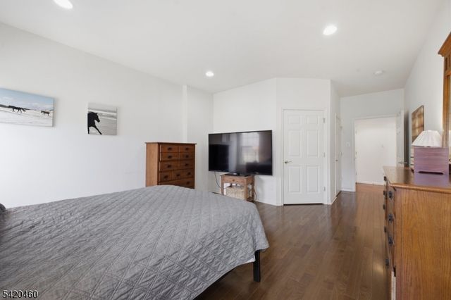 53 Weber Ave, Hillsborough Twp., NJ 08844