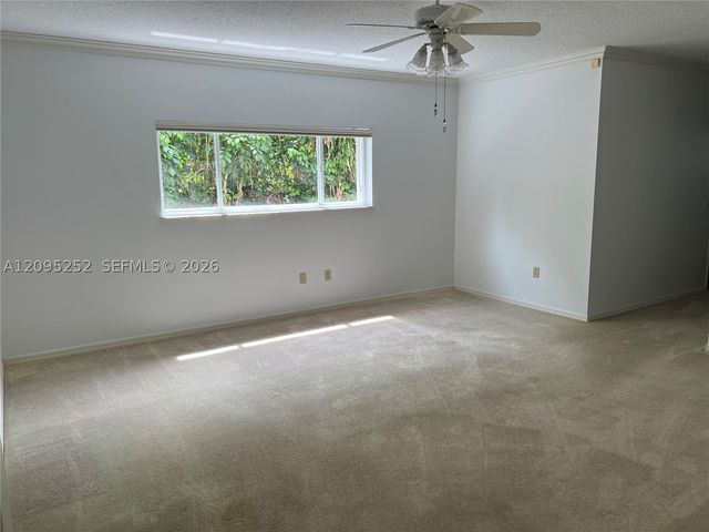 18032 SW 82nd Ct, Palmetto Bay, FL 33157