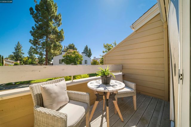 1809 Stratton Circle, Walnut Creek, CA 94598