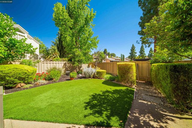 1809 Stratton Circle, Walnut Creek, CA 94598
