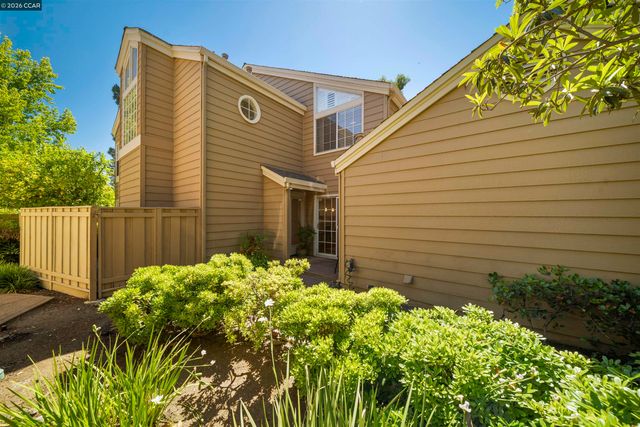 1809 Stratton Circle, Walnut Creek, CA 94598