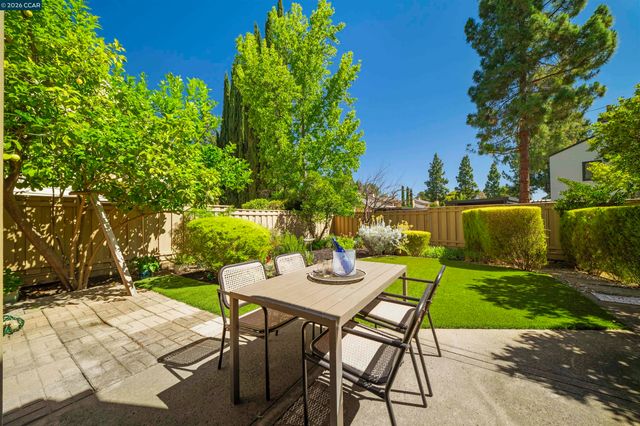 1809 Stratton Circle, Walnut Creek, CA 94598