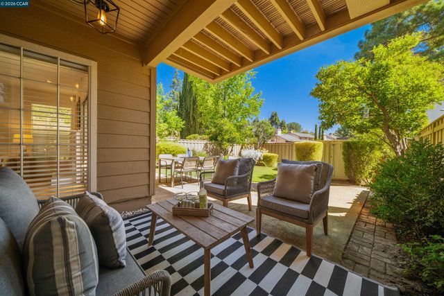 1809 Stratton Circle, Walnut Creek, CA 94598
