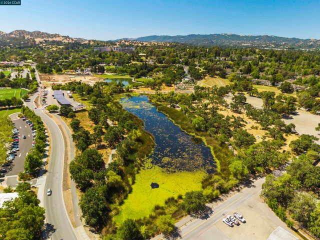1809 Stratton Circle, Walnut Creek, CA 94598