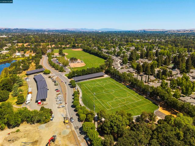 1809 Stratton Circle, Walnut Creek, CA 94598