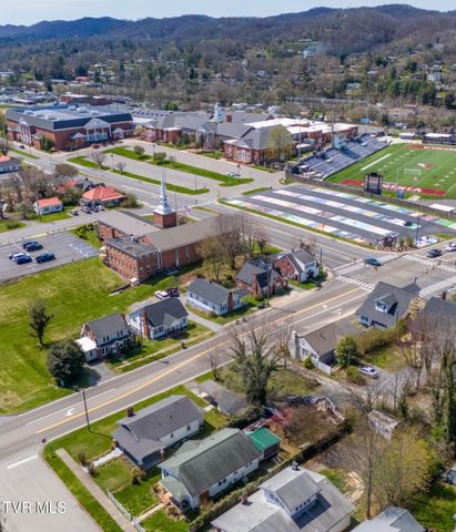 922 Tremont Avenue, Bristol, TN 37620