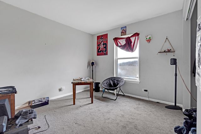 212 S TANGLEWOOD Court, Round Lake, IL 60073