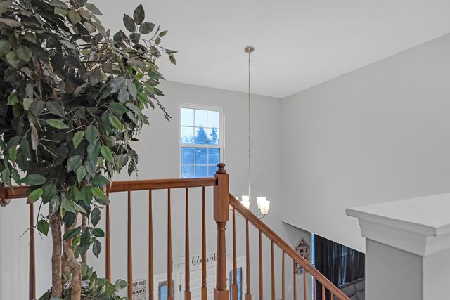 212 S TANGLEWOOD Court, Round Lake, IL 60073