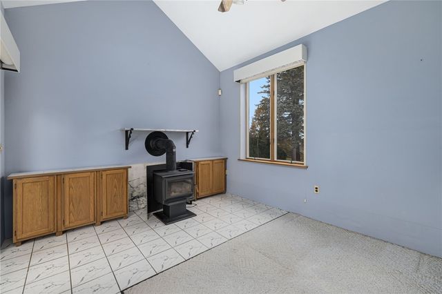 26 Chardon Drive, Portsmouth, RI 02871