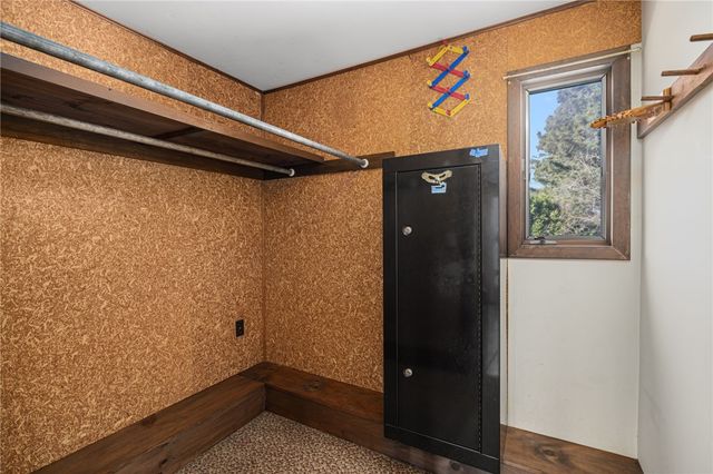 26 Chardon Drive, Portsmouth, RI 02871